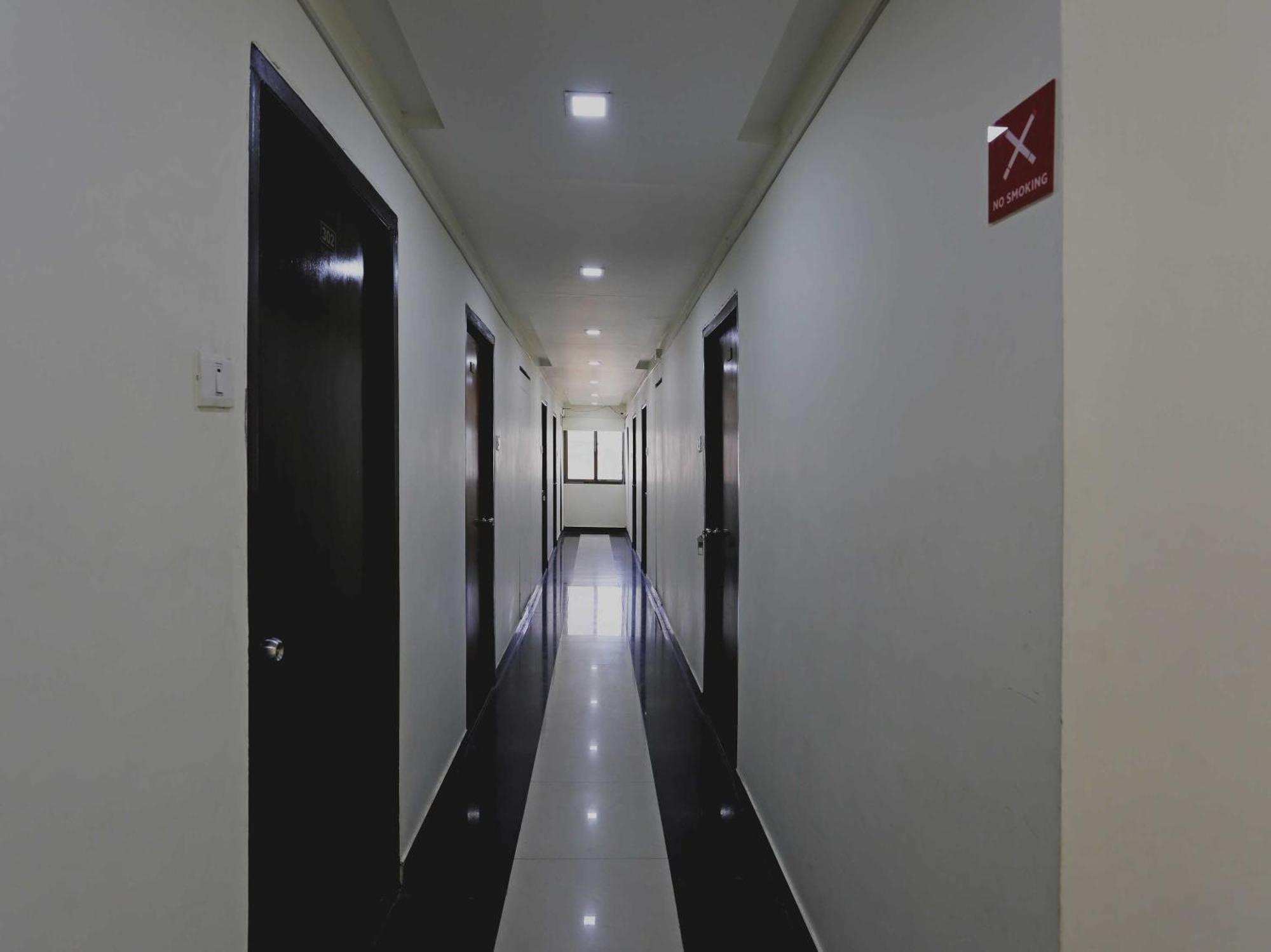 Hotel O Golden Wings Udaipur Exterior foto